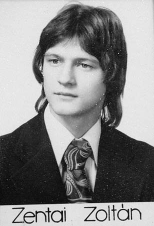 Vissza a tabl&oacute;k&eacute;pre