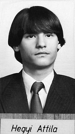 Vissza a tabl&oacute;k&eacute;pre